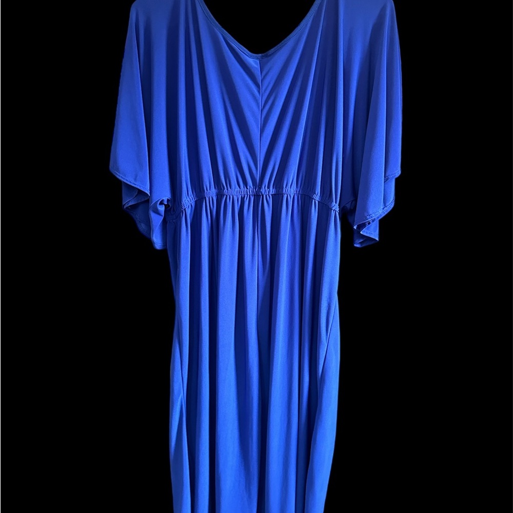 Dress - Picture 2 of 3